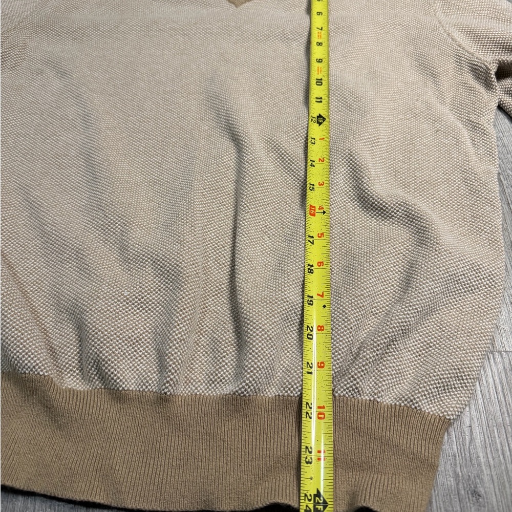 Neiman Marcus Cream and Tan V-Neck Sweater - Picture 4 of 5